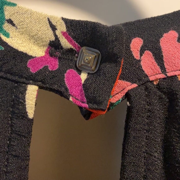 Floral flowy blouse - Picture 4 of 5